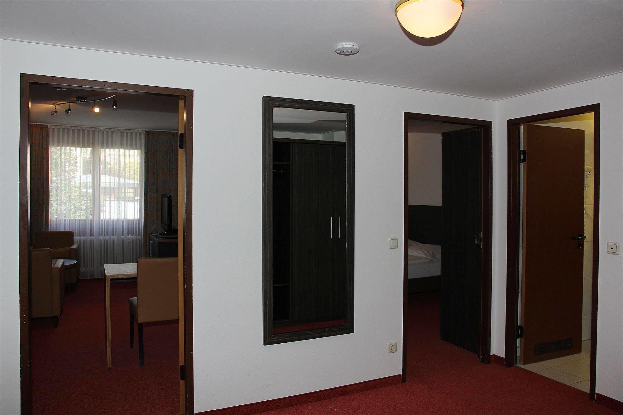 Hotel Gaestehaus Forum Am Westkreuz München Kültér fotó